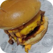 Hambúrguer Artesanal Duplo Cheddar Bacon